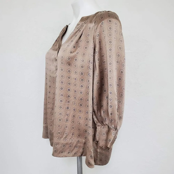 JOIE | Izzy Silk Mandarin Peasant 3/4 Sleeve Medium - Picture 4 of 9